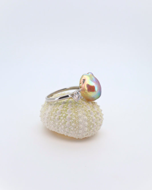 Blush Spark – Pink Baroque Pearl Adjustable Ring with Pavé Detail