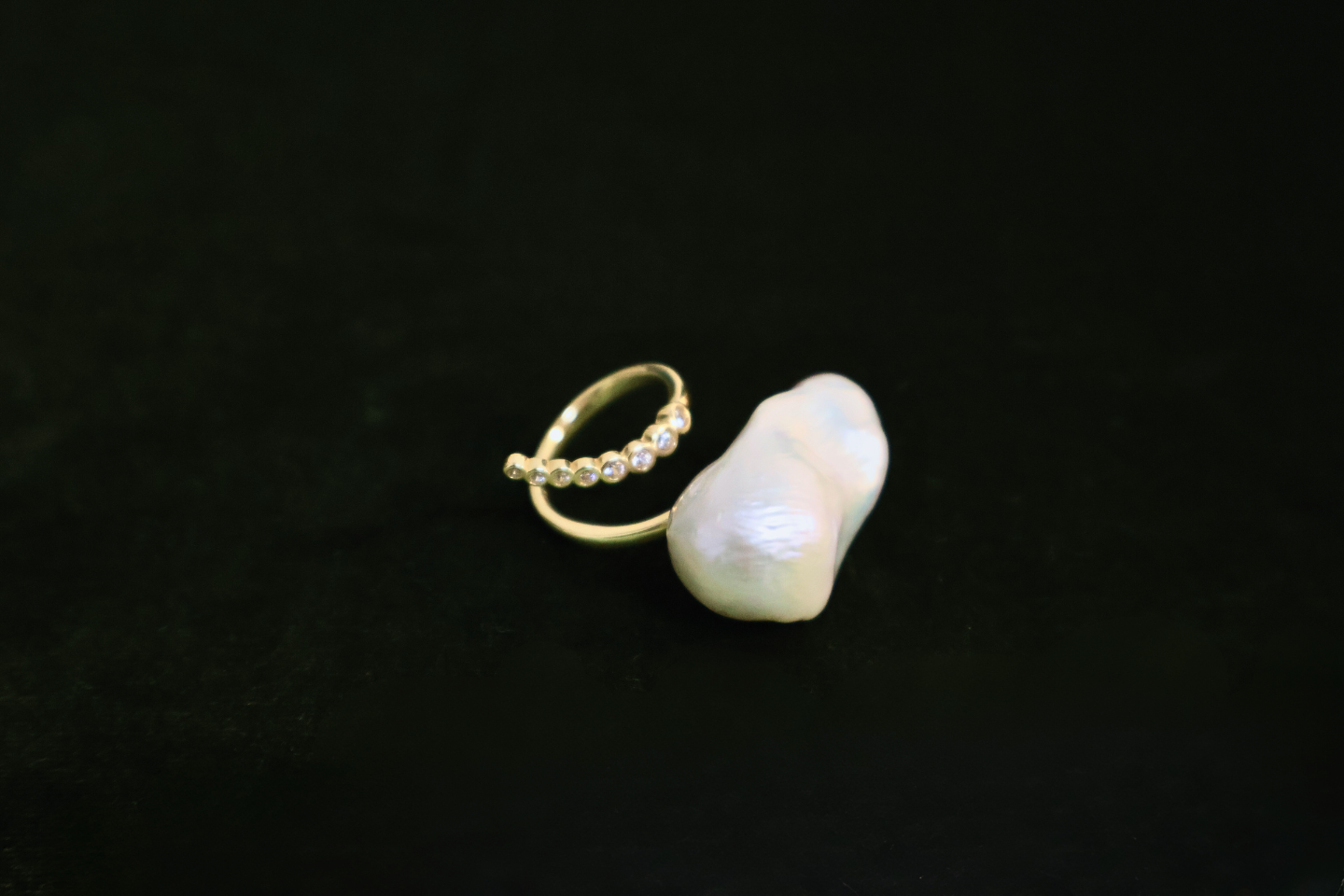 Halo Statement – Extra-Large Baroque Pearl Adjustable Ring with Pavé Halo