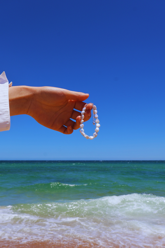 Blue Blood – Crushed Silver Baroque Pearl Sterling Silver Bracelet
