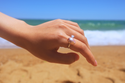 Blush Spark – Pink Baroque Pearl Adjustable Ring with Pavé Detail