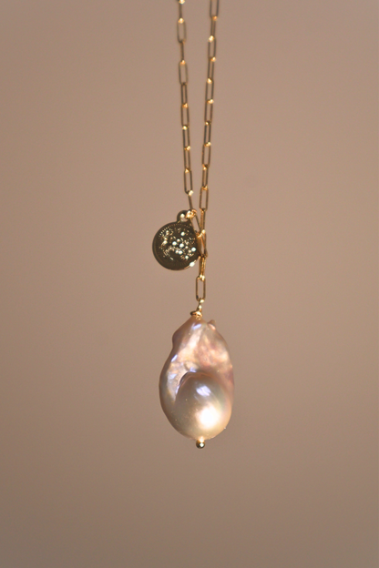 Blush Coin – Pink Baroque Pearl Pendant with Silver Coin Square Chain