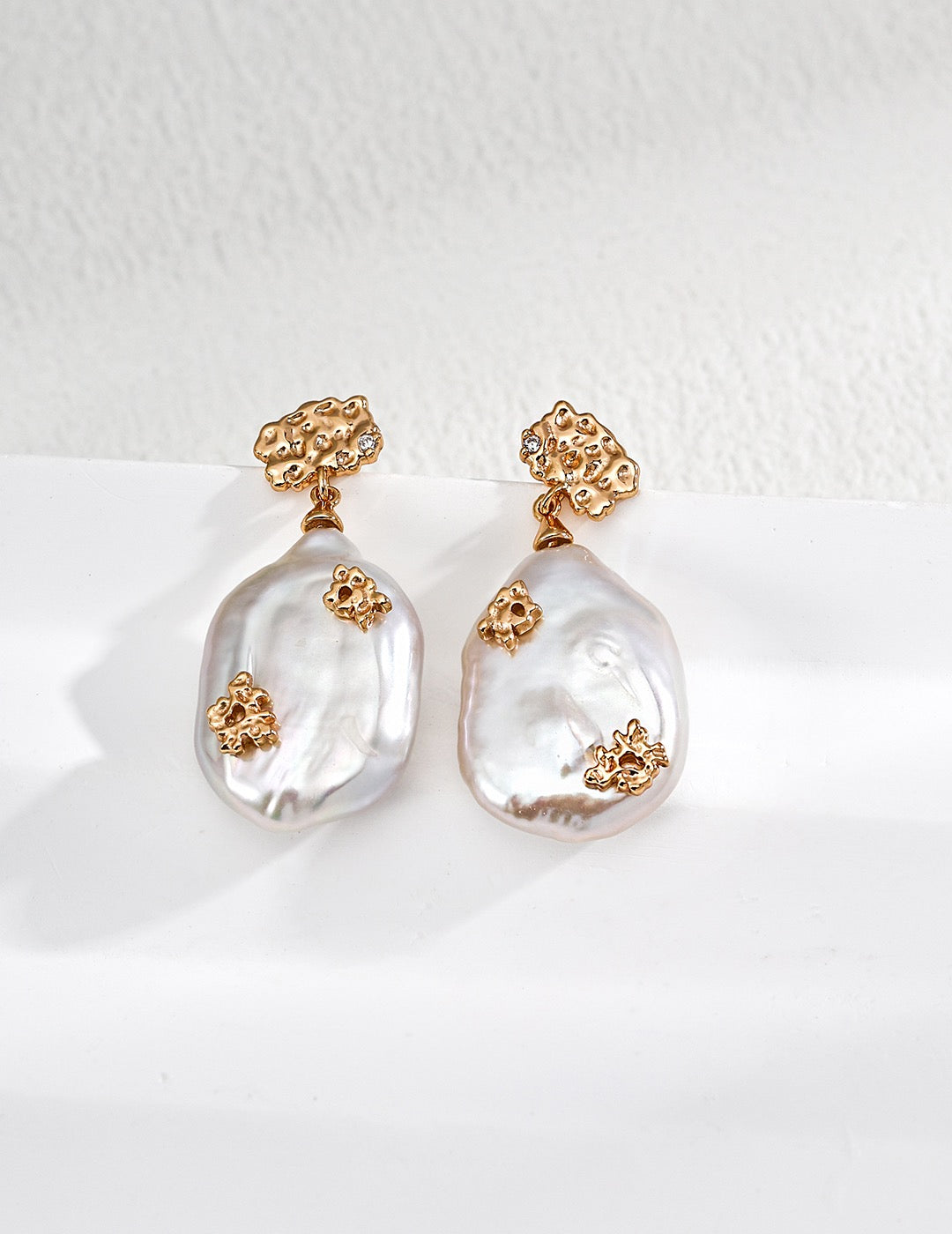 Life Tree Baroque Pearl Drop Earrings | BARØ.notjustpearl