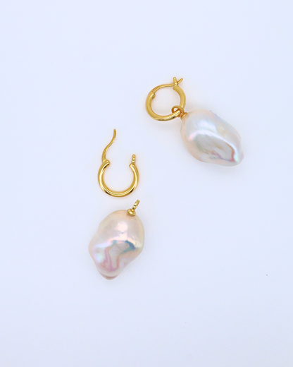 Trailing Pearl – Large Baroque Pearl Drop Earrings