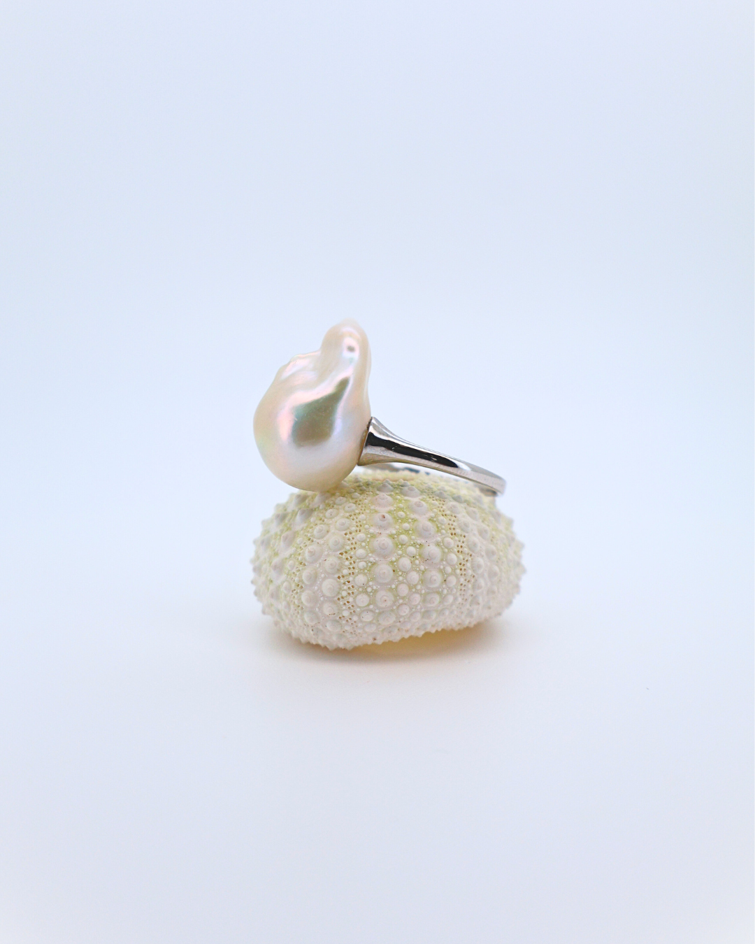 Cold Gleam – Large Silver-White Baroque Pearl Adjustable Ring with Pavé Detail