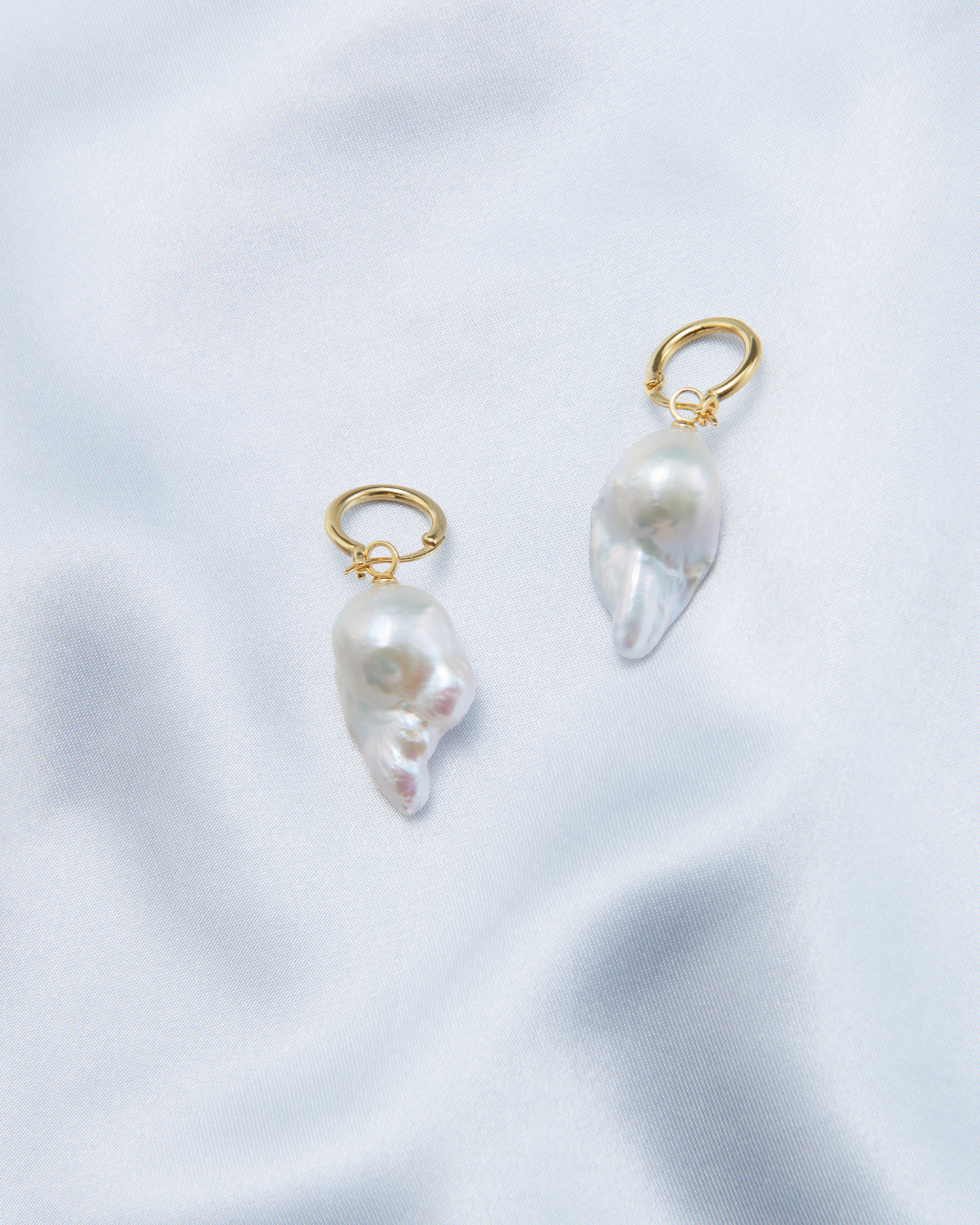 Trailing Pearl – Large Baroque Pearl Drop Earrings