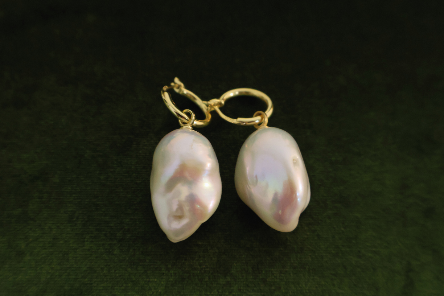 Trailing Pearl – Large Baroque Pearl Drop Earrings