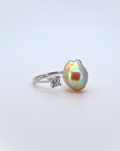 Blush Spark – Pink Baroque Pearl Adjustable Ring with Pavé Detail