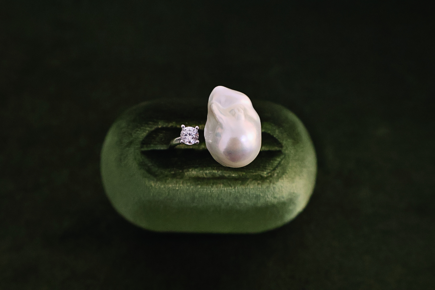 Cold Gleam – Large Silver-White Baroque Pearl Adjustable Ring with Pavé Detail