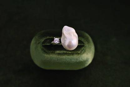 Cold Gleam – Large Silver-White Baroque Pearl Adjustable Ring with Pavé Detail