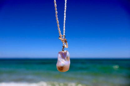 Baroque Line – Adjustable Long Pearl Necklace with Pavé Clasp