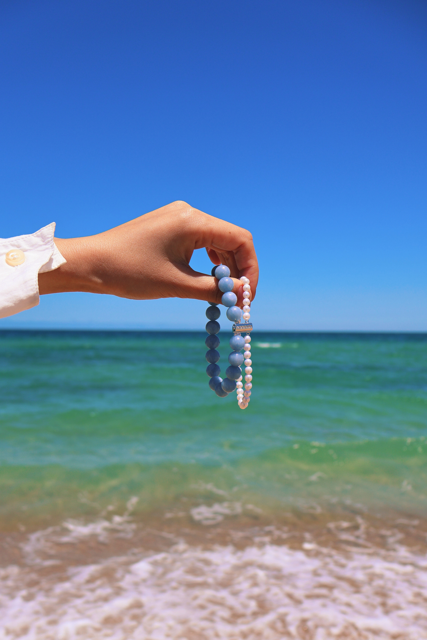 Aqua Prelude – Aquamarine & Baroque Pearl Double-Layer Bracelet