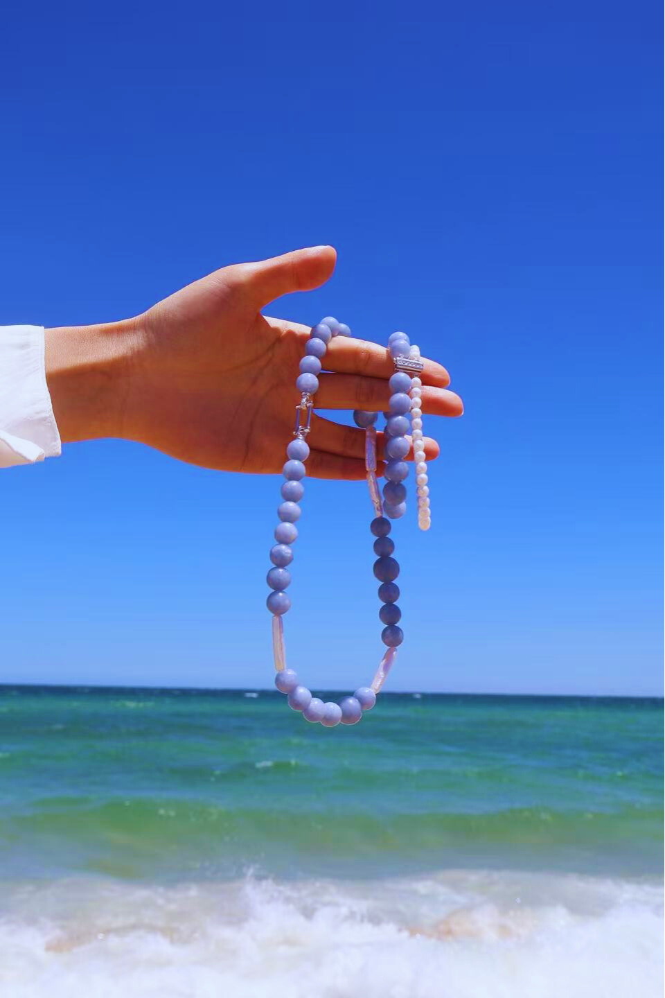 Aqua Form – Aquamarine Rectangular Baroque Necklace